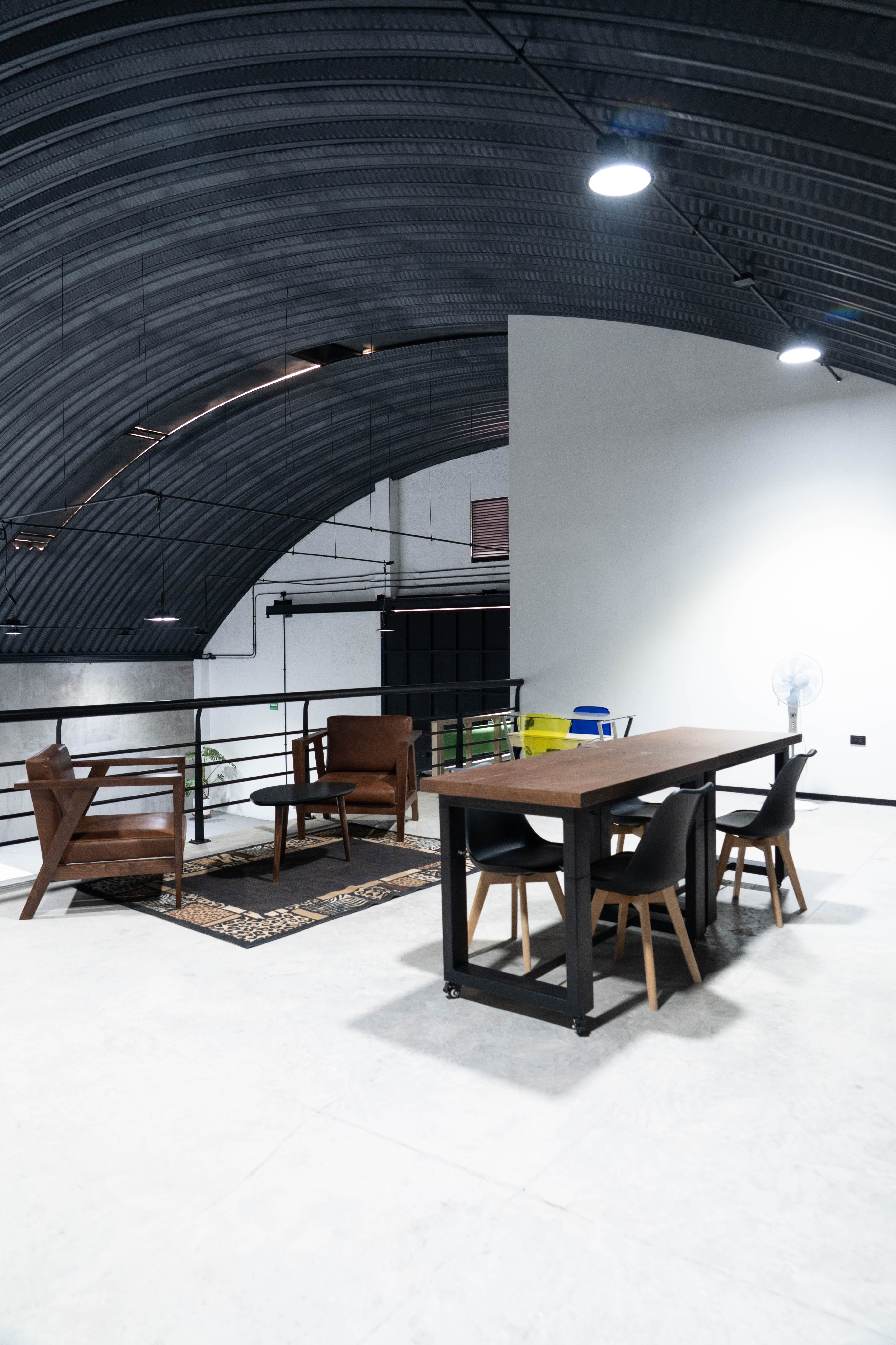 Sets modulares en estudio audiovisual IKAL Puebla